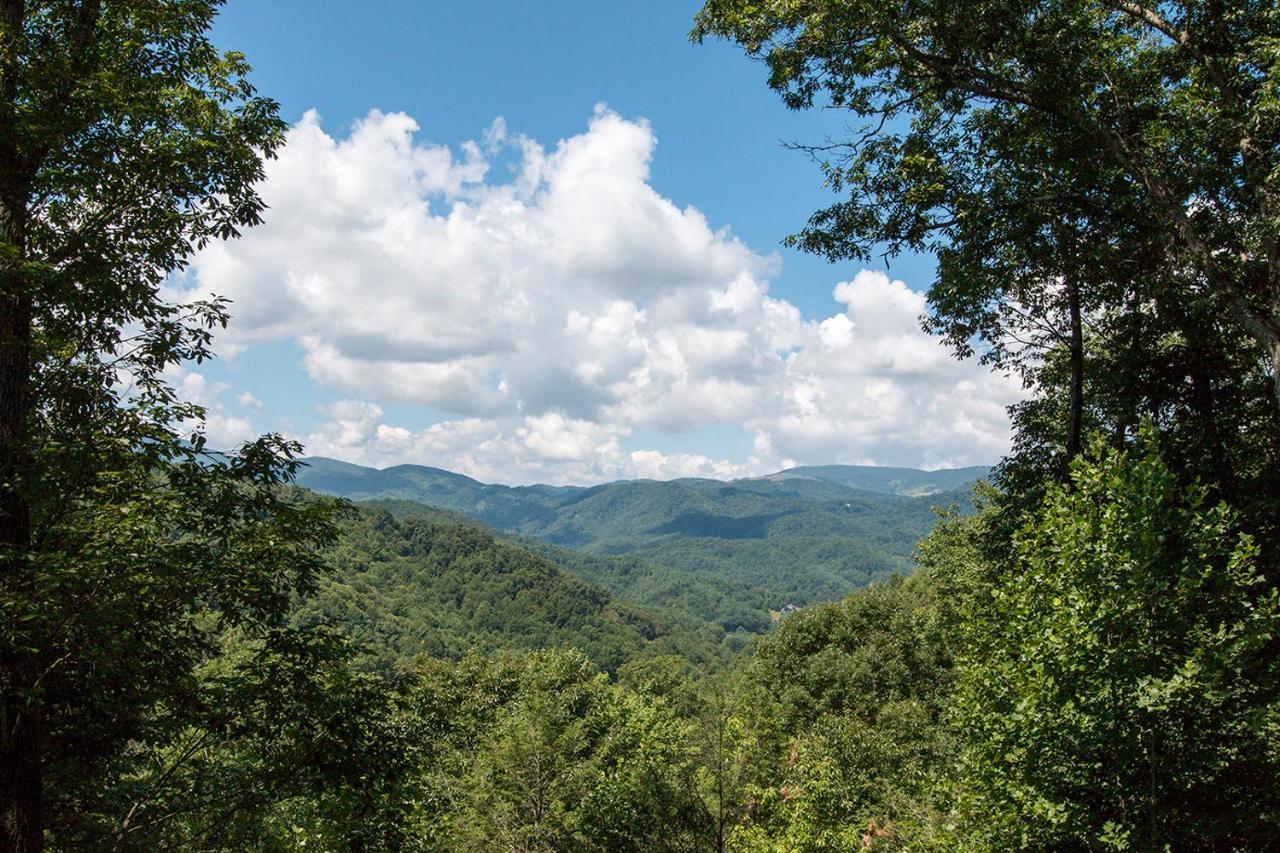 Lazy Bear Lodge Valle Crucis 외부 사진