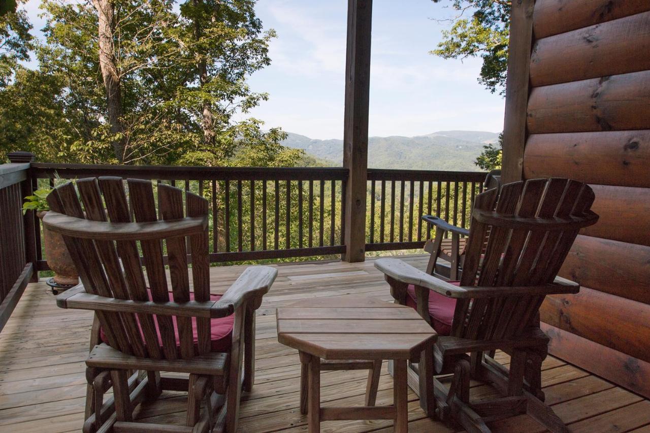 Lazy Bear Lodge Valle Crucis 외부 사진