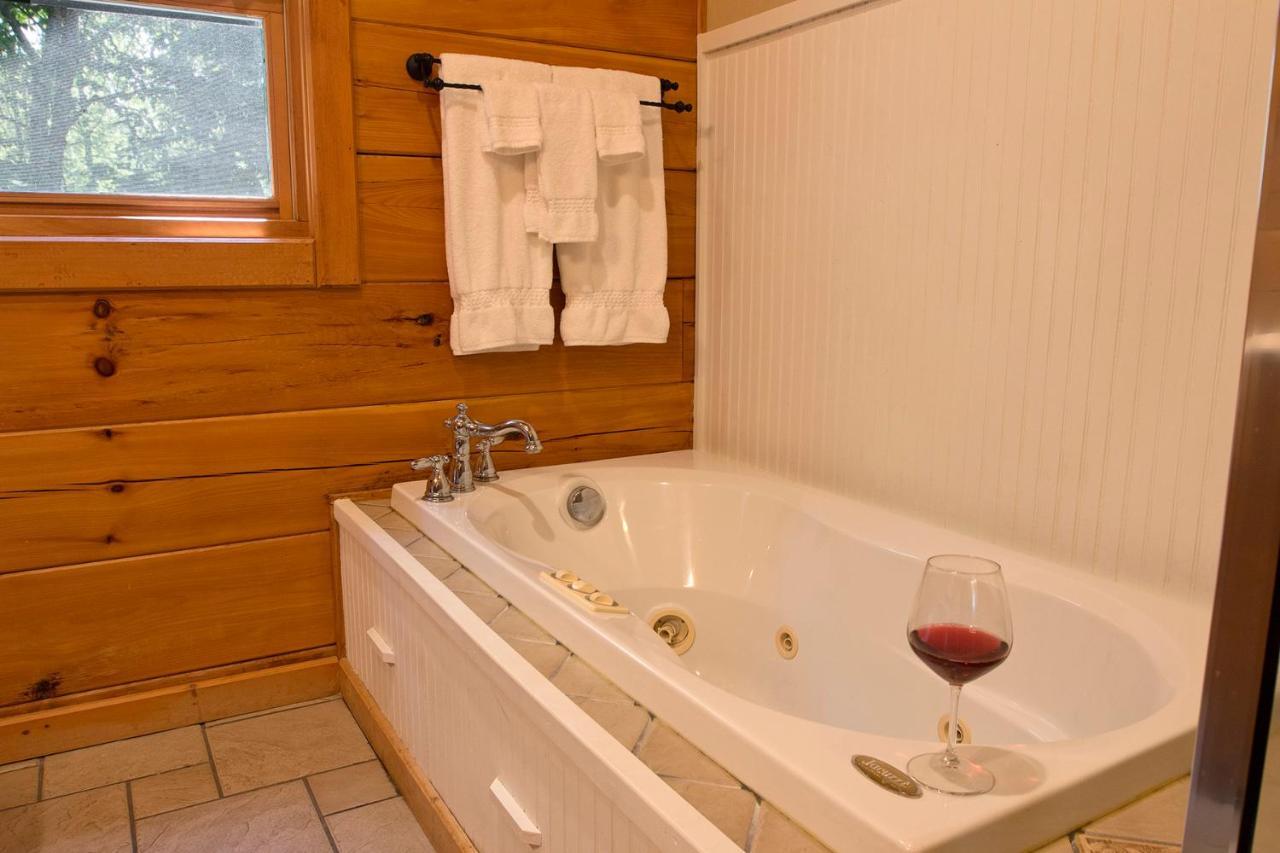 Lazy Bear Lodge Valle Crucis 외부 사진