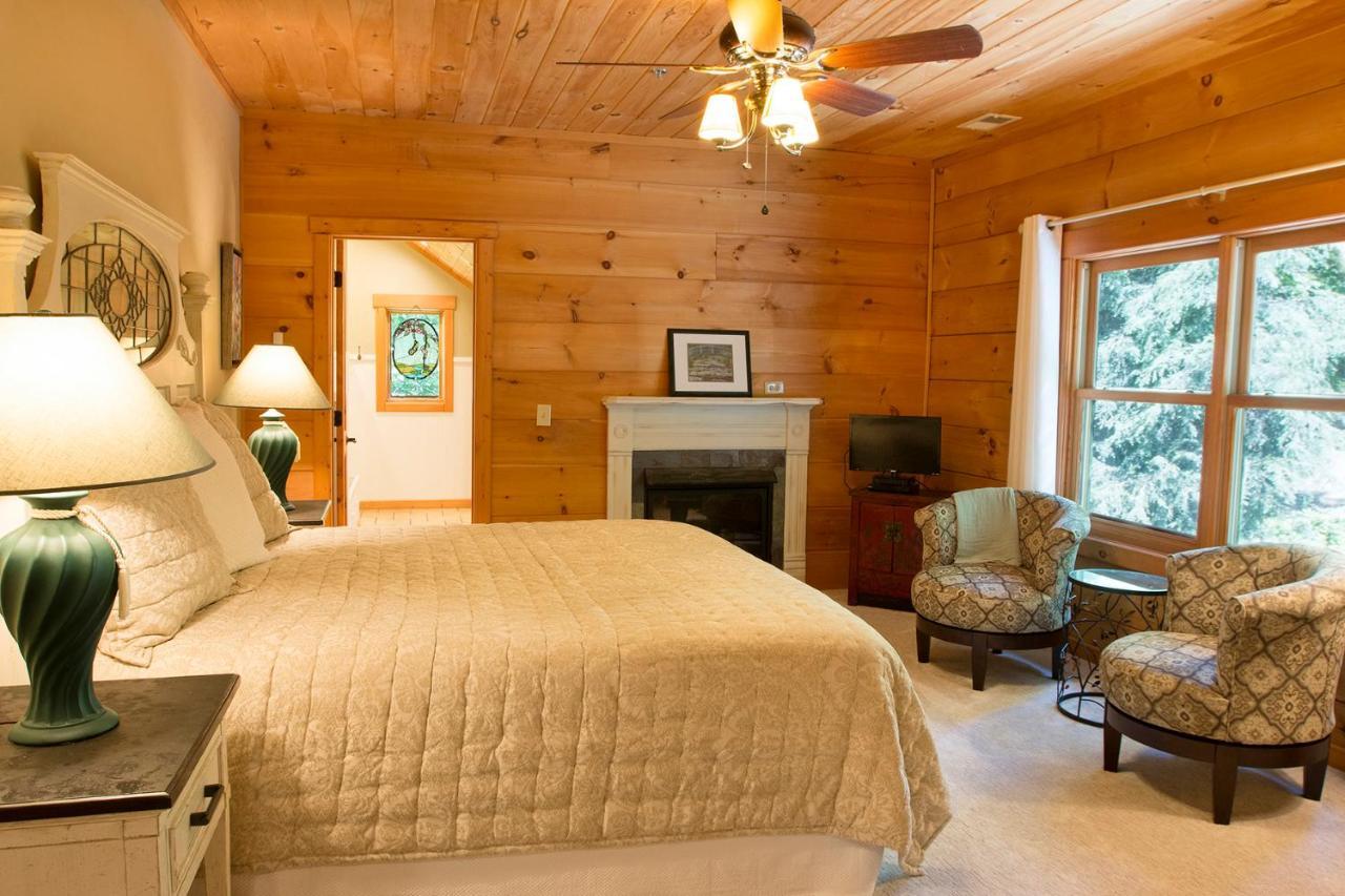 Lazy Bear Lodge Valle Crucis 외부 사진